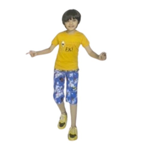 Kids T-shirt And Three Quarter Pants (6-7 year kid)