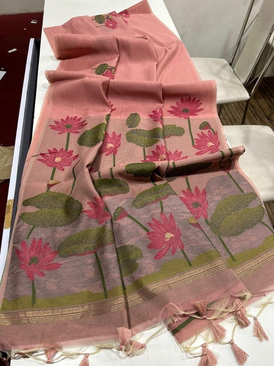 Handloom Soft & Light Weight Tantuj Tassar Cotton Jamdani Saree With Contrast Blouse