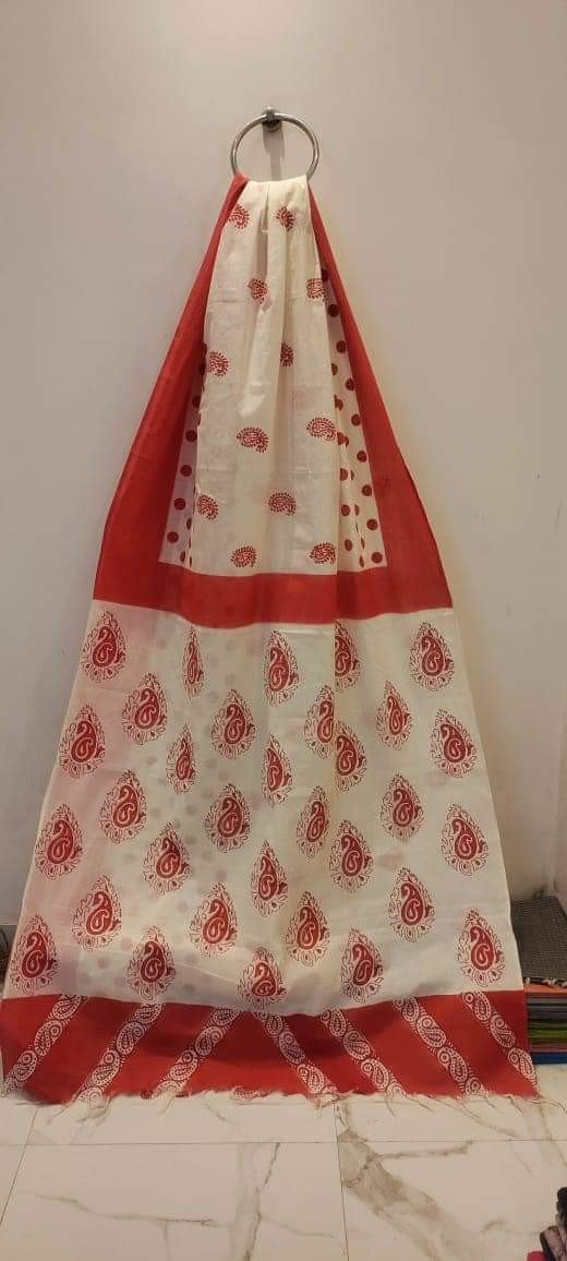 Hand Block Print On Dhonekhali Tant Sarees