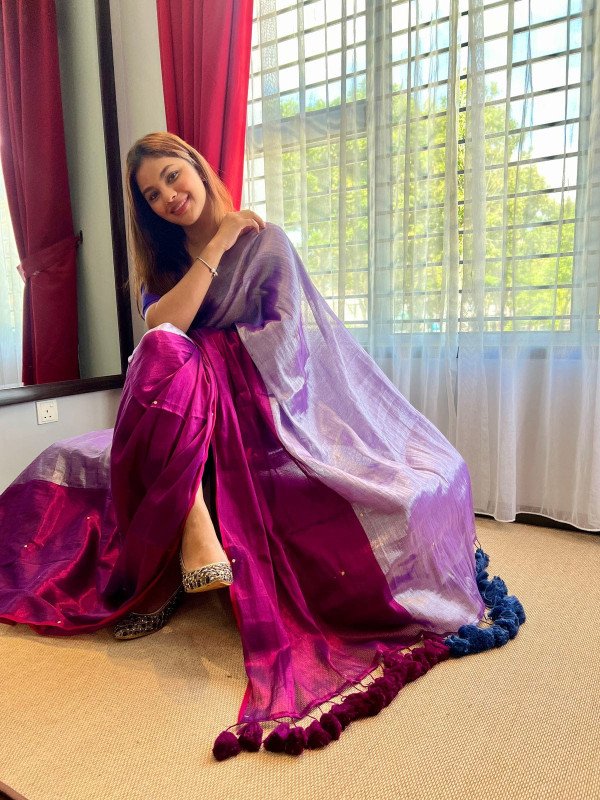 Handwooven Saree With Big Size Pompom No Bp