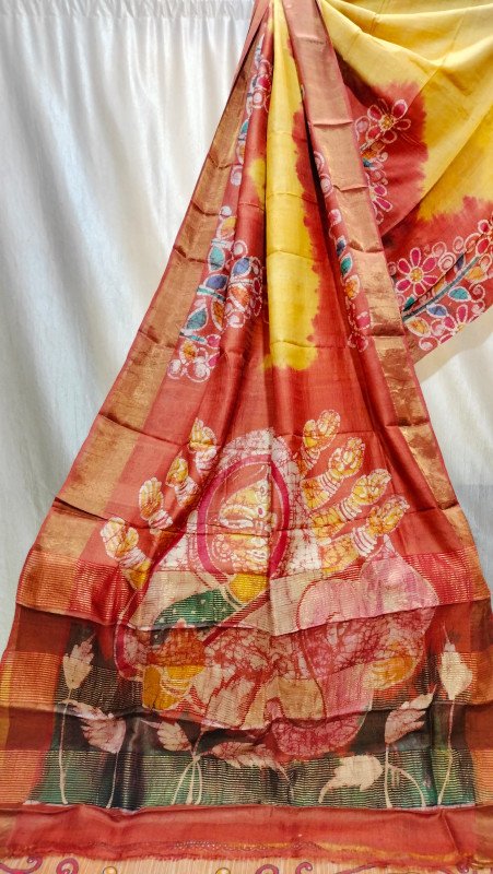 Zari Tussar Hand Batik Print Saree With Blouse